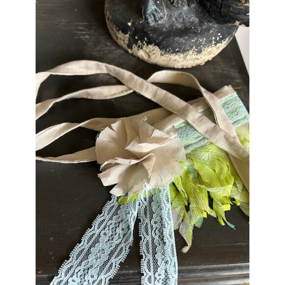 Fringe belt sash handmade cream and green festival fringe belt - Picture 10 of 10